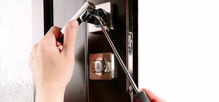 Door Lock Replacement Service Sainte-Julienne