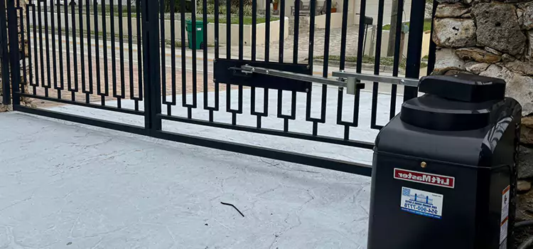 Seamless Installation and Support for Your New Gate in Sainte-Julienne, QC